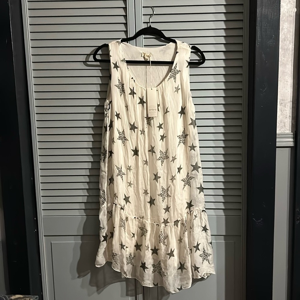 Ambra ladies large fully lined star print silk dress, made in Italy.